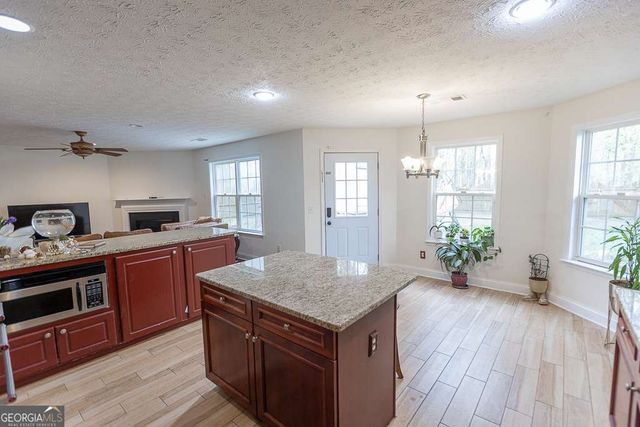 3345 Bridgeshaw Drive, Cumming, GA 30028