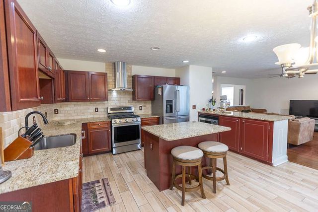 3345 Bridgeshaw Drive, Cumming, GA 30028