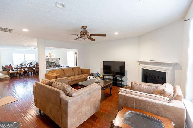 3345 Bridgeshaw Drive, Cumming, GA 30028