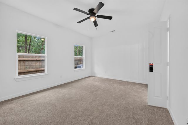 304 N Cherokee Shores Drive, Mabank, TX 75156