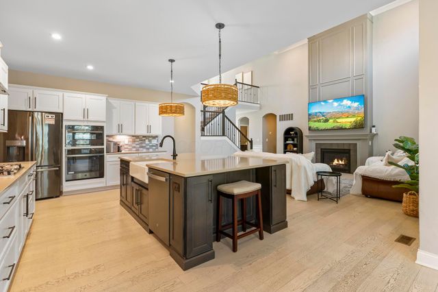 8458 Chesapeake Way NW, Pickerington, OH 43147