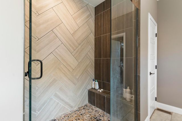 8458 Chesapeake Way NW, Pickerington, OH 43147