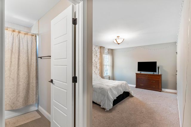 8458 Chesapeake Way NW, Pickerington, OH 43147