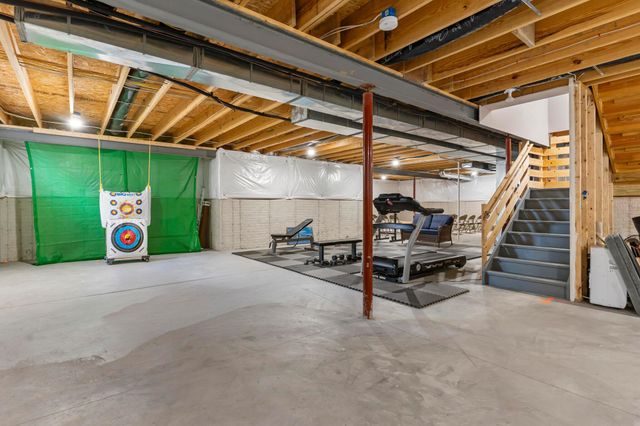 8458 Chesapeake Way NW, Pickerington, OH 43147