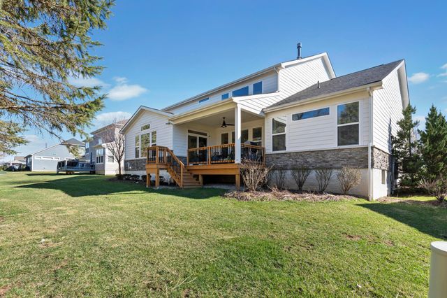 8458 Chesapeake Way NW, Pickerington, OH 43147