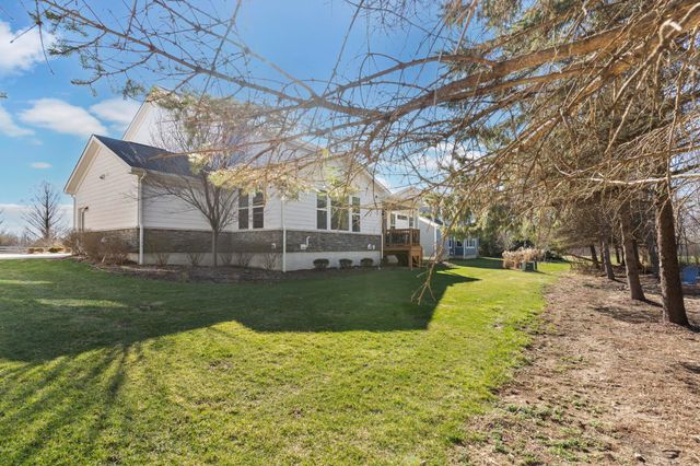 8458 Chesapeake Way NW, Pickerington, OH 43147