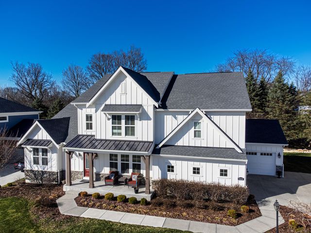 8458 Chesapeake Way NW, Pickerington, OH 43147