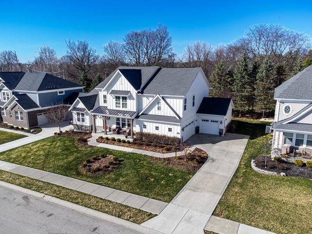 8458 Chesapeake Way NW, Pickerington, OH 43147