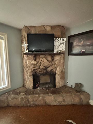 2577 22nd Street, Fort Worth, TX 76106