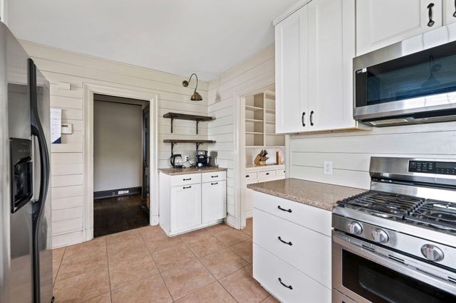 25 Belvoir Avenue, Chattanooga, TN 37411