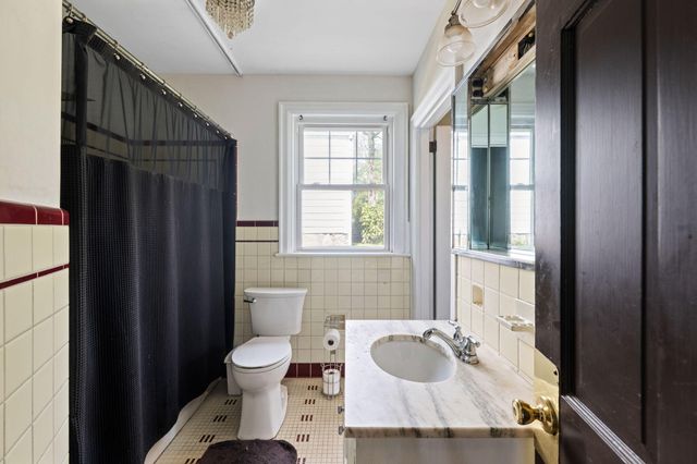 25 Belvoir Avenue, Chattanooga, TN 37411