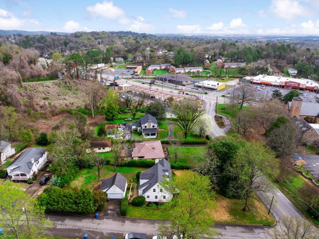 25 Belvoir Avenue, Chattanooga, TN 37411