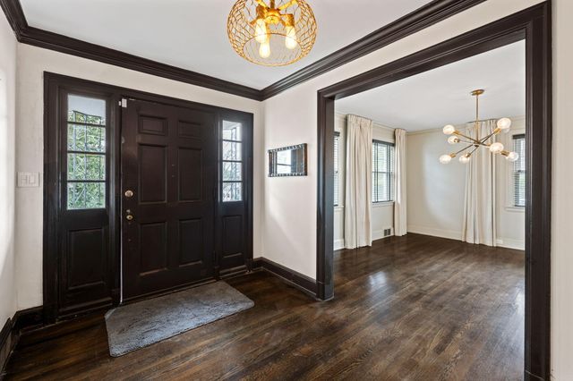 25 Belvoir Avenue, Chattanooga, TN 37411