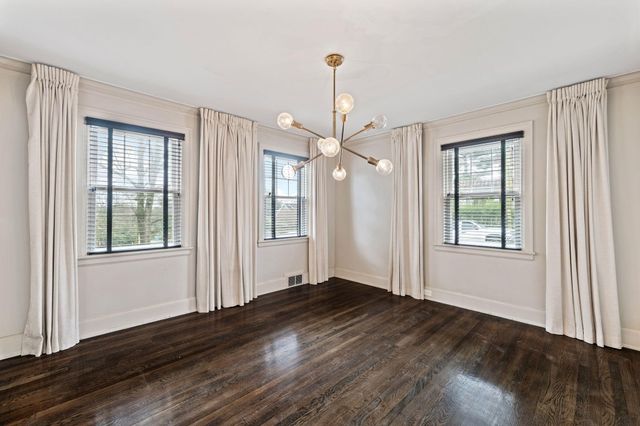 25 Belvoir Avenue, Chattanooga, TN 37411