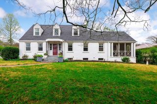 25 Belvoir Avenue, Chattanooga, TN 37411