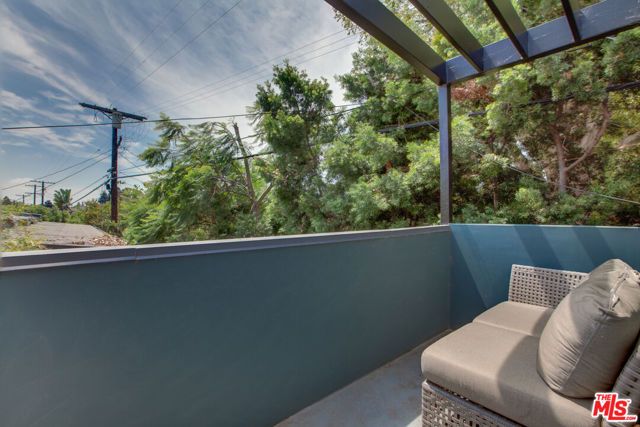 4135 Michael Avenue, Los Angeles, CA 90066