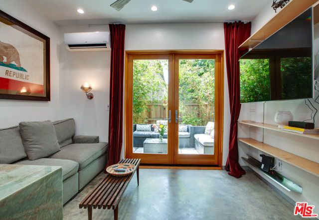4135 Michael Avenue, Los Angeles, CA 90066