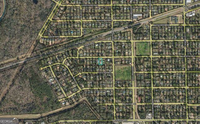 1906 W Whitney Avenue, Albany, GA 31707