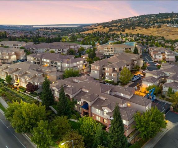 600 Moon Cir, Folsom, CA 95630