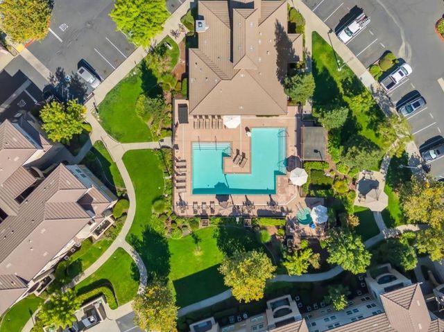 600 Moon Cir, Folsom, CA 95630