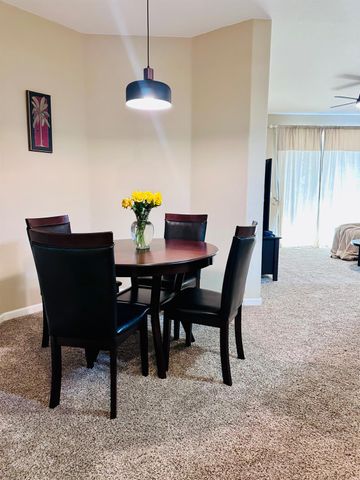 600 Moon Cir, Folsom, CA 95630