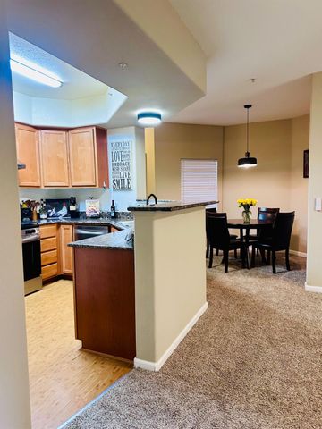 600 Moon Cir, Folsom, CA 95630