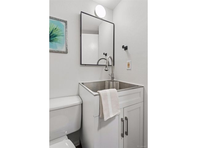 10380 W Jewell Ave C, Lakewood, CO 80232
