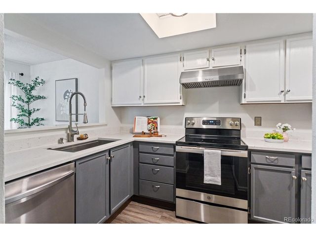 10380 W Jewell Ave C, Lakewood, CO 80232