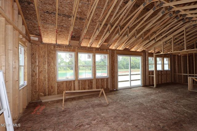 9152 Mile View Court, Sylvania, OH 43560