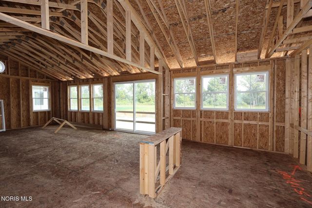9152 Mile View Court, Sylvania, OH 43560