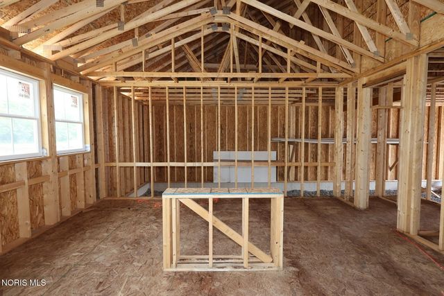 9152 Mile View Court, Sylvania, OH 43560
