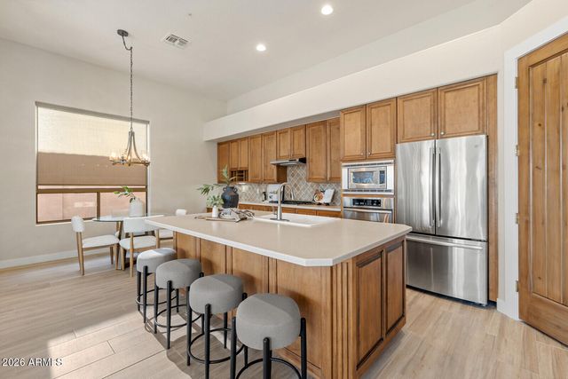 9575 E CAVALRY Drive, Scottsdale, AZ 85262