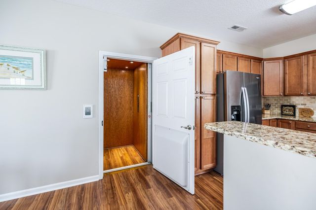 27 Palmas Dr., Surfside Beach, SC 29575