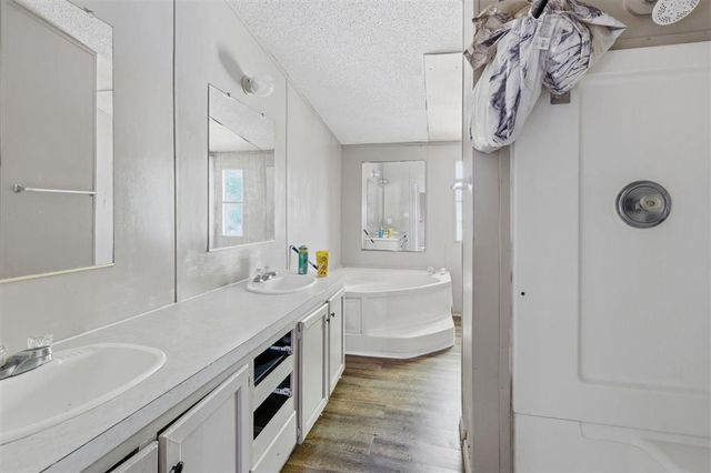 1204 Vickie Lane, Lake Charles, LA 70607