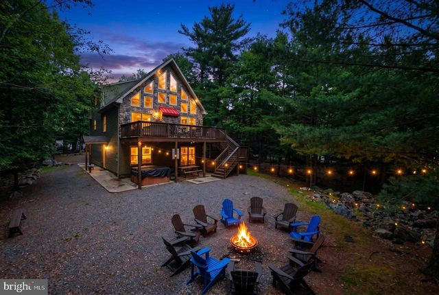 41 LUPINE DR, Lake Harmony, PA 18624