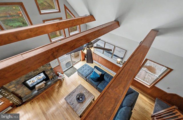 41 LUPINE DR, Lake Harmony, PA 18624