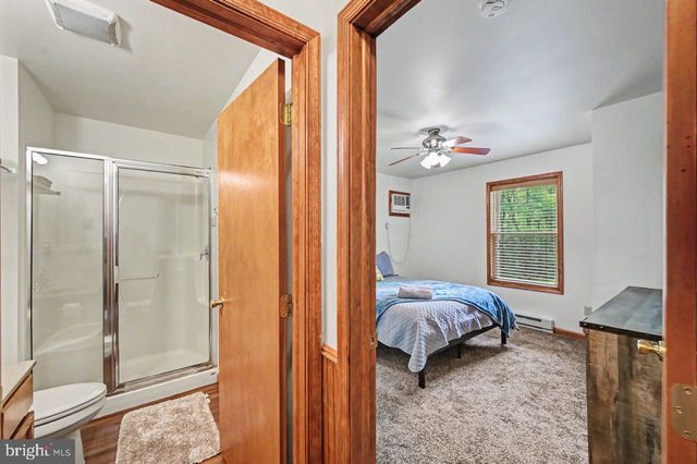 41 LUPINE DR, Lake Harmony, PA 18624