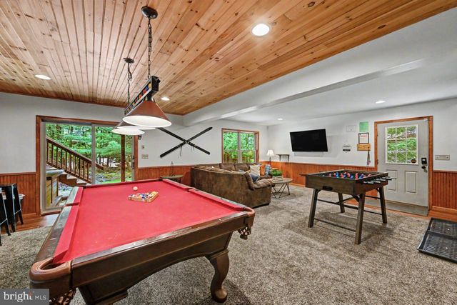 41 LUPINE DR, Lake Harmony, PA 18624