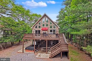 41 LUPINE DR, Lake Harmony, PA 18624