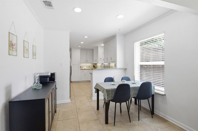 2250 Peavy Circle, Dallas, TX 75228