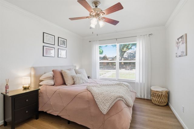 2250 Peavy Circle, Dallas, TX 75228