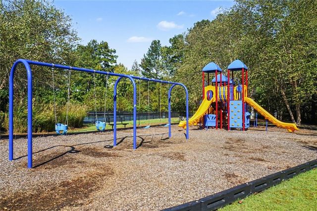 90 Hampton Terrace, Dallas, GA 30157