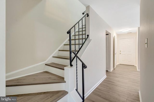 4152 PLACID LAKE CT, Chantilly, VA 20151