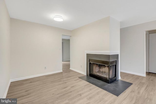 4152 PLACID LAKE CT, Chantilly, VA 20151