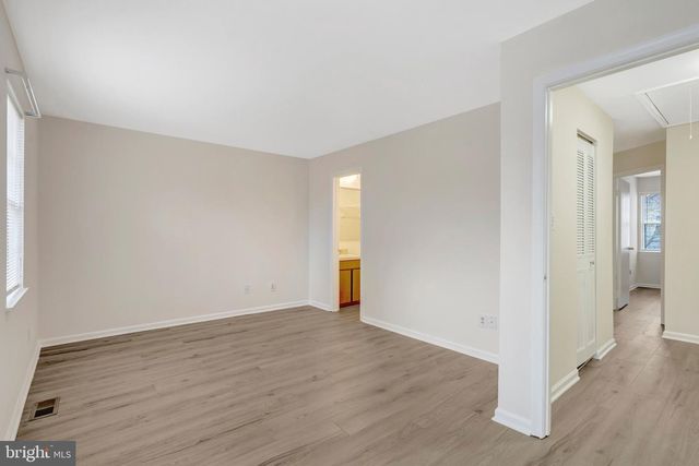 4152 PLACID LAKE CT, Chantilly, VA 20151