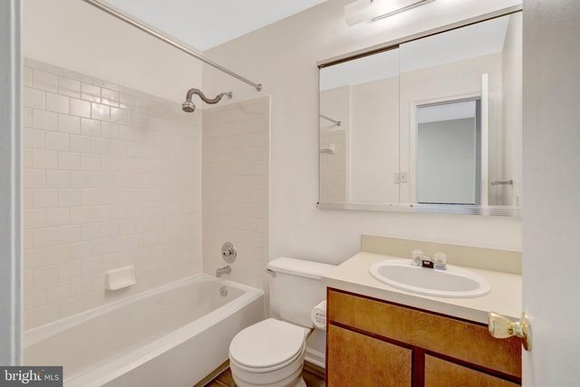 4152 PLACID LAKE CT, Chantilly, VA 20151