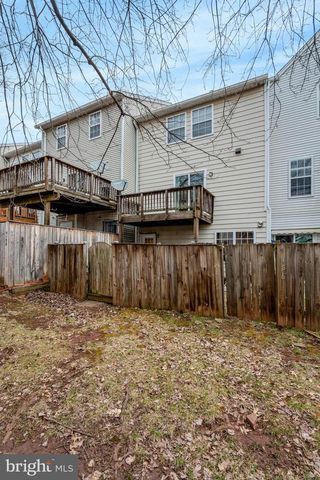 4152 PLACID LAKE CT, Chantilly, VA 20151