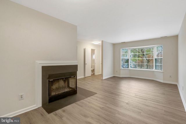 4152 PLACID LAKE CT, Chantilly, VA 20151