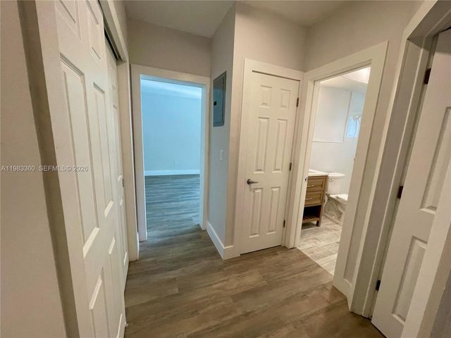 125 Edgewater Dr 1, Coral Gables, FL 33133