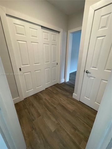 125 Edgewater Dr 1, Coral Gables, FL 33133